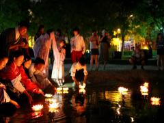 七月十五鬼节出生的女孩 七月十五女孩子能给亲人烧纸吗