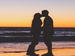 八月18号生日是什么星座